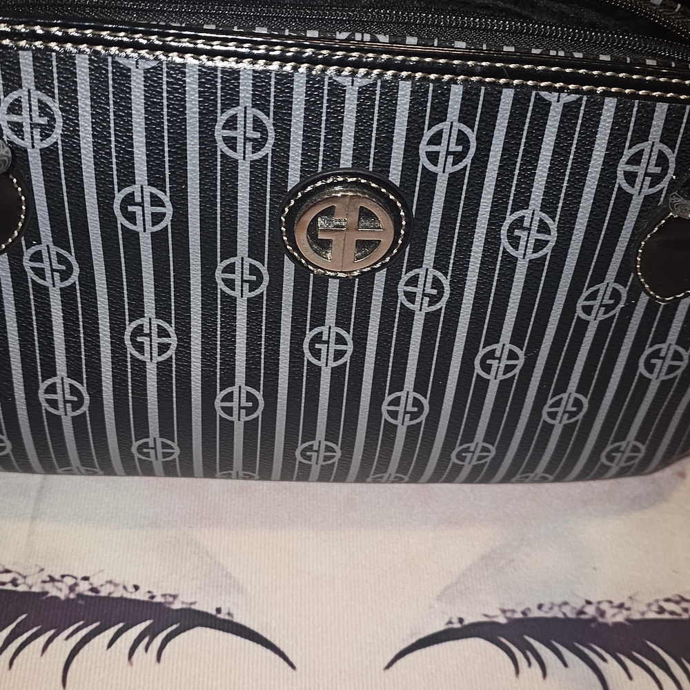 Black and Gray Patterned Handbag